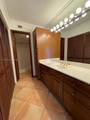 6575 W Oakland Park Boulevard Lauderhill FL 33313