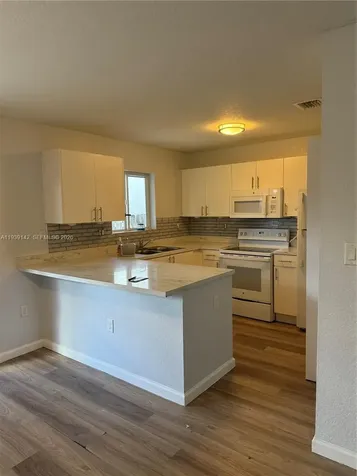 582 SW 2nd Place Florida City FL 33034