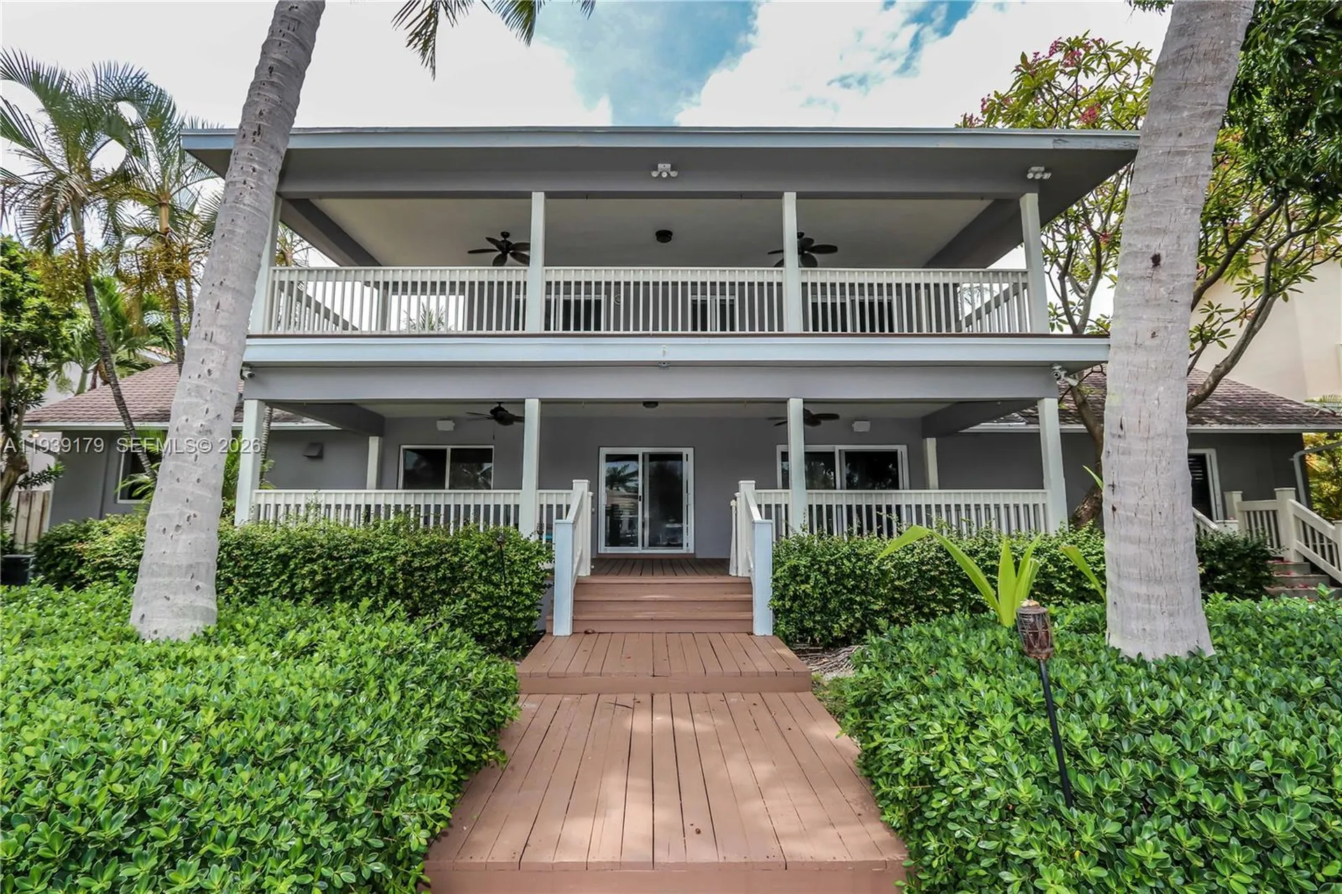 1108 Washington Street Hollywood FL 33019