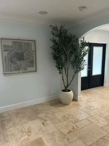1108 Washington Street Hollywood FL 33019