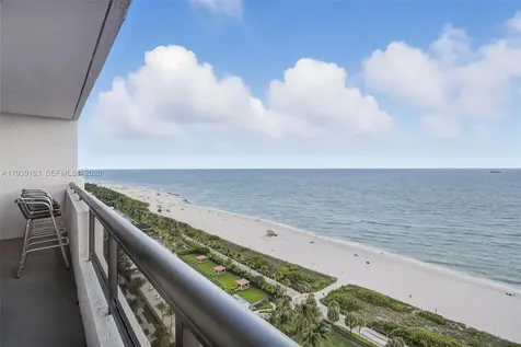 2555 Collins Avenue Miami Beach FL 33140