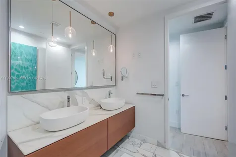 10201 Collins Avenue Bal Harbour FL 33154