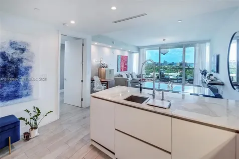 10201 Collins Avenue Bal Harbour FL 33154