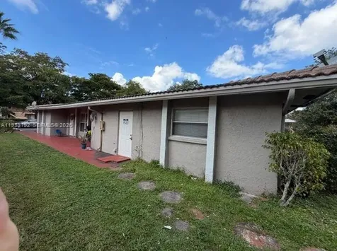 3775 NW 116th Terrace Coral Springs FL 33065