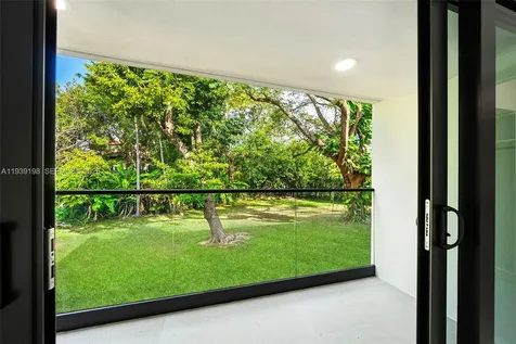 7540 Los Pinos Boulevard Coral Gables FL 33143