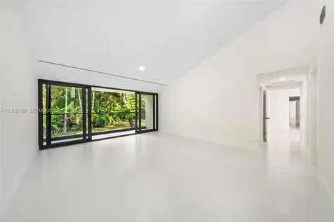 7540 Los Pinos Boulevard Coral Gables FL 33143