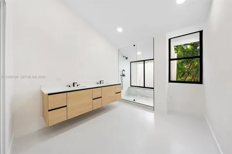 7540 Los Pinos Boulevard Coral Gables FL 33143