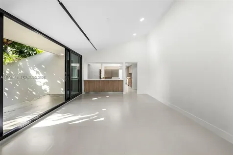 7540 Los Pinos Boulevard Coral Gables FL 33143