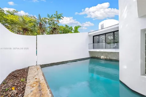 7540 Los Pinos Boulevard Coral Gables FL 33143