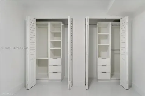 6039 Collins Avenue Miami Beach FL 33140