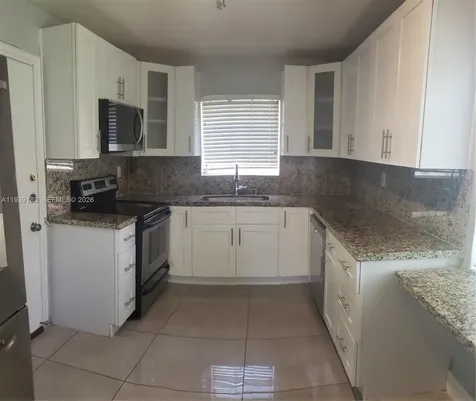 1450 NE 191st Street Miami FL 33179