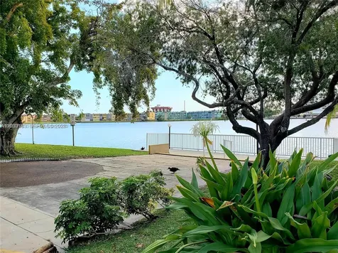 1450 NE 191st Street Miami FL 33179