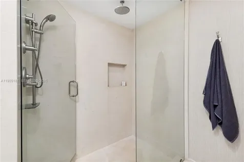 6899 Collins Avenue Miami Beach FL 33141