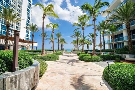6899 Collins Avenue Miami Beach FL 33141