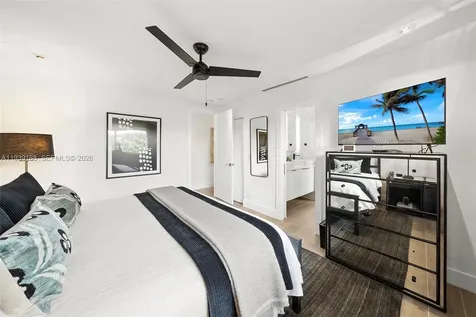 519 Layne Boulevard Hallandale Beach FL 33009