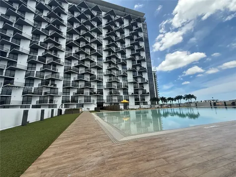 5252 NW 85th Avenue Doral FL 33166
