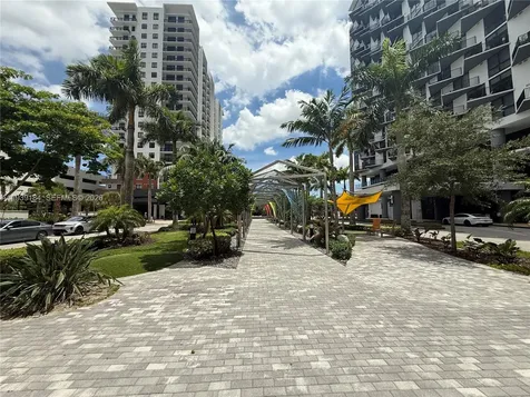 5252 NW 85th Avenue Doral FL 33166