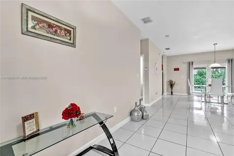 1081 NE 41st Terrace Homestead FL 33033