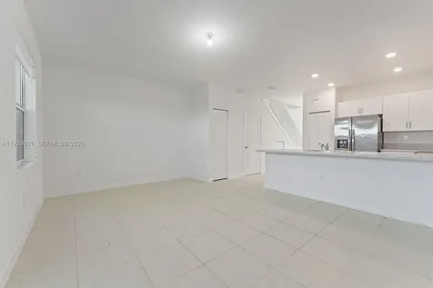 1705 SE 27th Road Homestead FL 33035