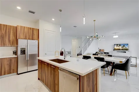 4367 SW 123 Lane Davie FL 33330