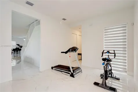 4367 SW 123 Lane Davie FL 33330