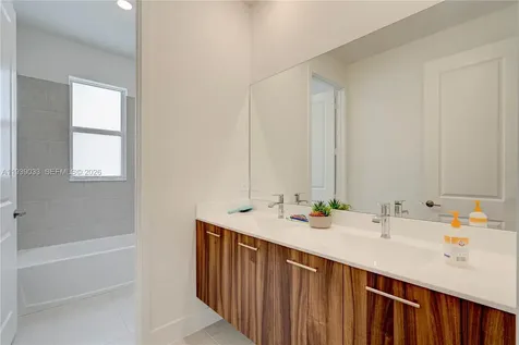 4367 SW 123 Lane Davie FL 33330