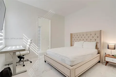 4367 SW 123 Lane Davie FL 33330