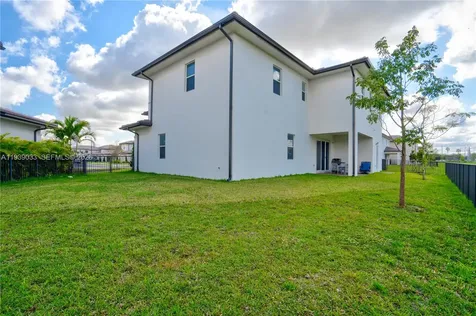 4367 SW 123 Lane Davie FL 33330