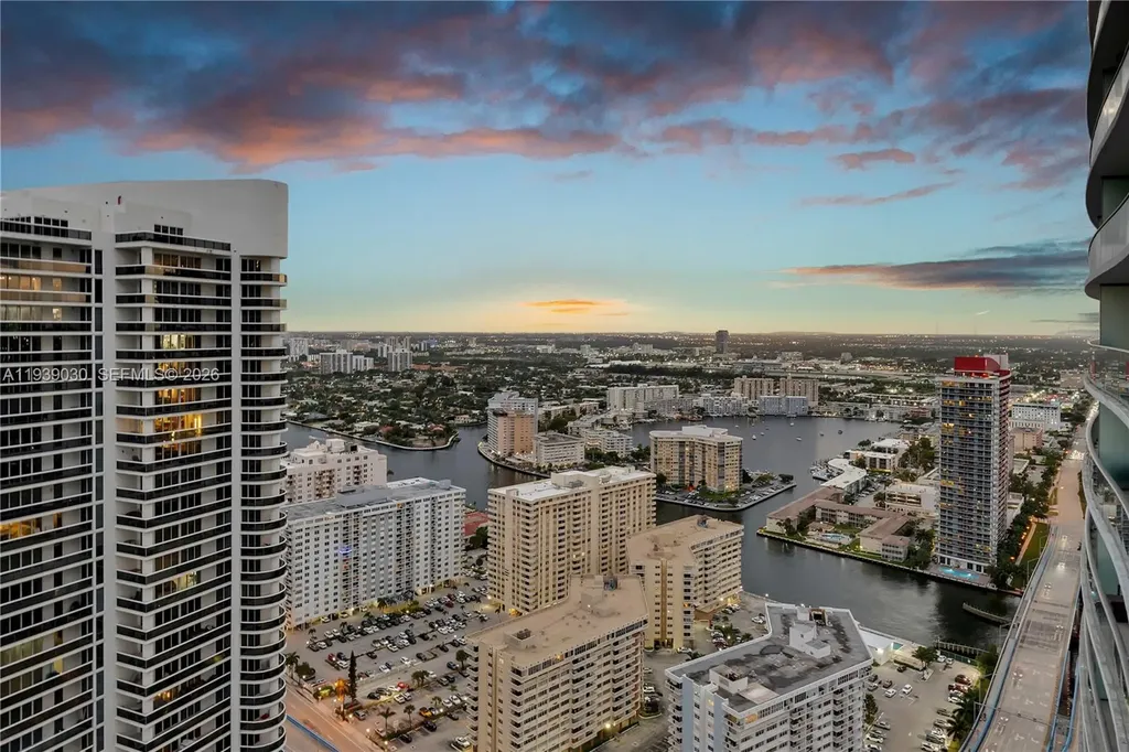 4111 S Ocean Drive Hollywood FL 33019