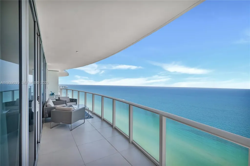 4111 S Ocean Drive Hollywood FL 33019