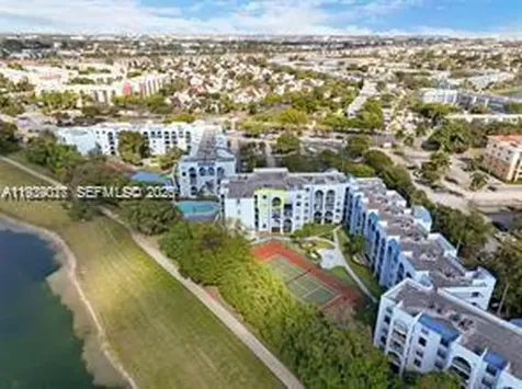9440 Fontainebleau Boulevard Miami FL 33172