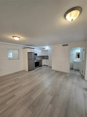 5185 W Flagler Street Miami FL 33134