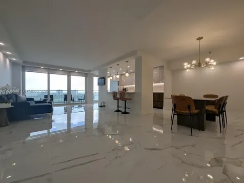 19707 Turnberry Way Aventura FL 33180