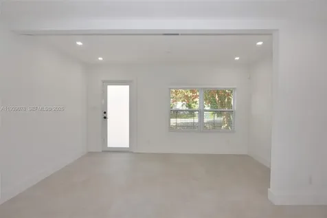 1084 NW 66th Street Miami FL 33150