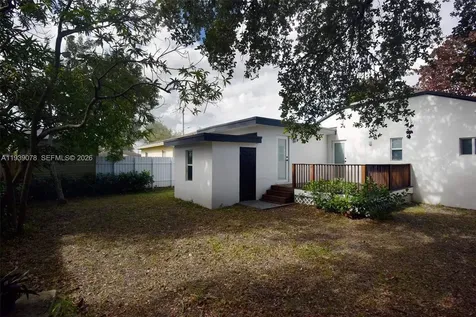 1084 NW 66th Street Miami FL 33150