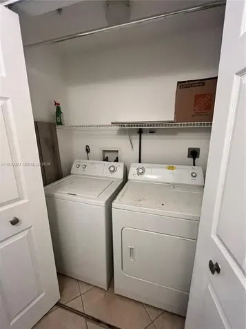 1000 Scotia Drive Hypoluxo FL 33462