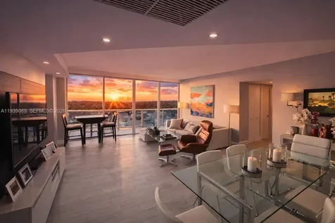 5900 Collins Avenue Miami Beach FL 33140