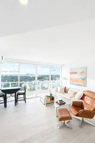 5900 Collins Avenue Miami Beach FL 33140