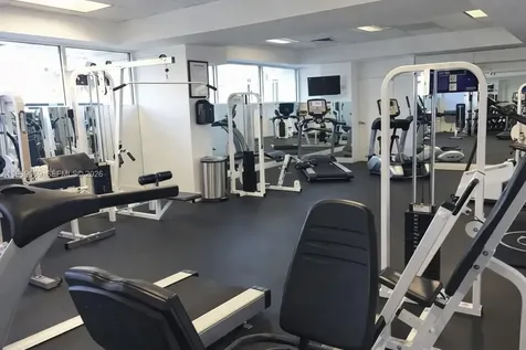 5900 Collins Avenue Miami Beach FL 33140