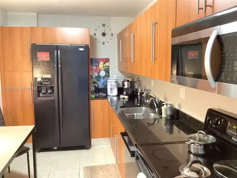 3001 S Ocean Drive Hollywood FL 33019