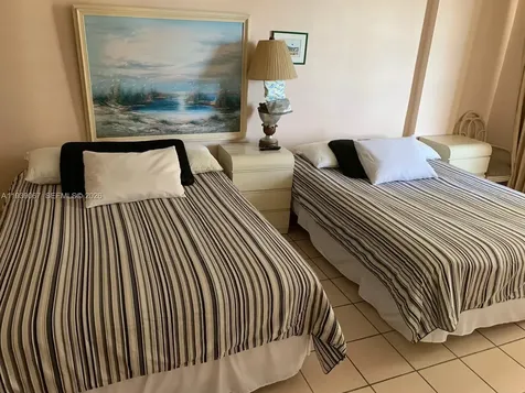 19201 Collins Avenue Sunny Isles Beach FL 33160