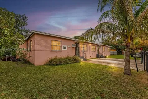 13493 NW 8th Avenue North Miami FL 33168
