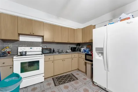 13493 NW 8th Avenue North Miami FL 33168