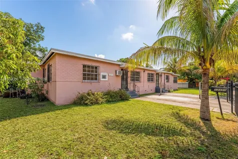 13493 NW 8th Avenue North Miami FL 33168