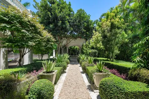 7275 Old Cutler Road Coral Gables FL 33143