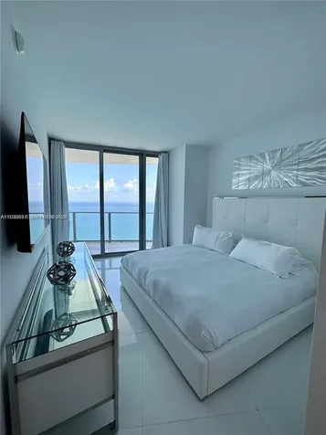 4111 S Ocean Drive Hollywood FL 33019