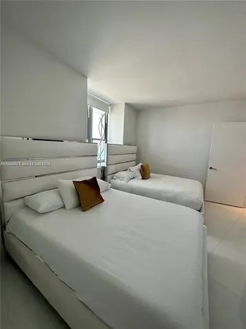 4111 S Ocean Drive Hollywood FL 33019