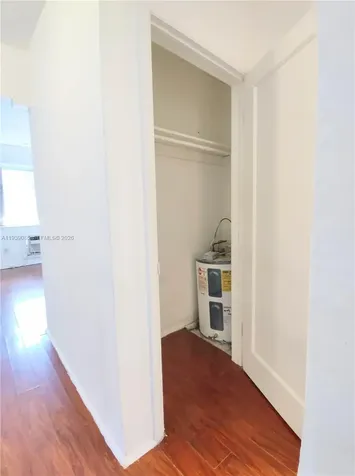 1565 SW 6th Street Miami FL 33135