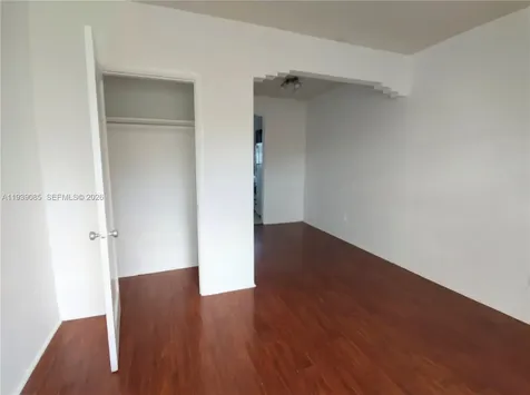 1565 SW 6th Street Miami FL 33135