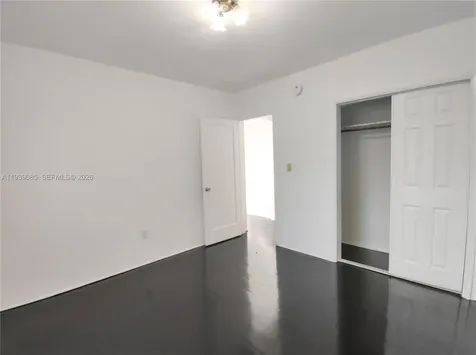 1565 SW 6th Street Miami FL 33135